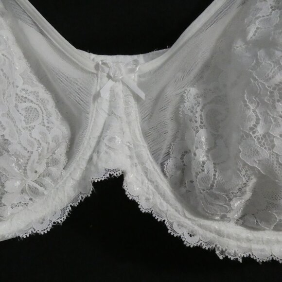 DEESSE LINGERIE | 40 DDD / E | Elegant White Lace Bra | *Padding Not Included - Picture 4 of 16